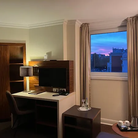 Excellent 3* Lübeck