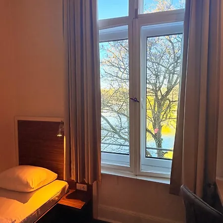 Excellent Hotel