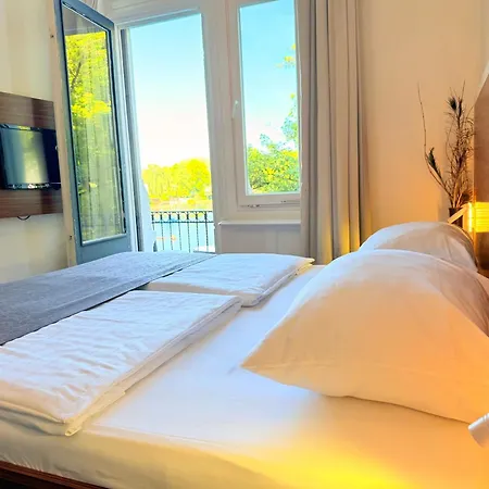 Excellent Hotel