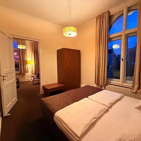 Hotel Excellent 3*