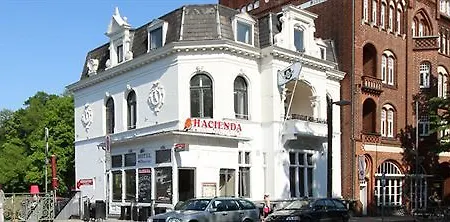 Excellent 3* Lubeck