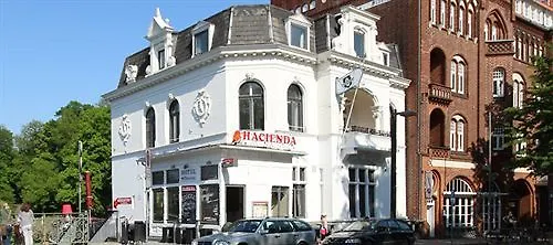 Excellent 3* Lübeck